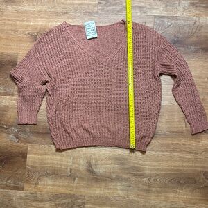 Wishlist Women's V-Neck Sweater - Mauve